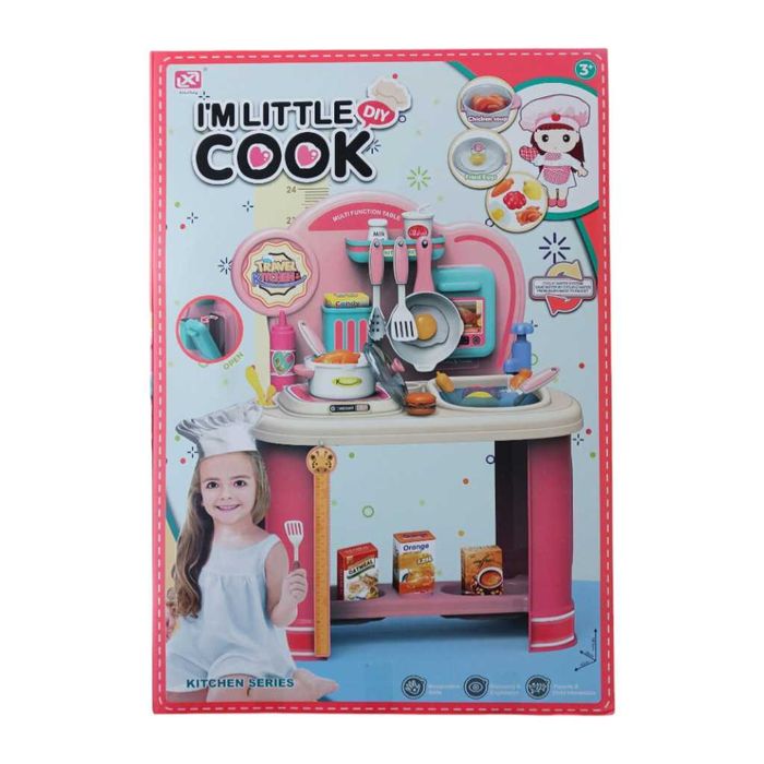 Кухня с аксесоари и мивка с течаща вода, Розова