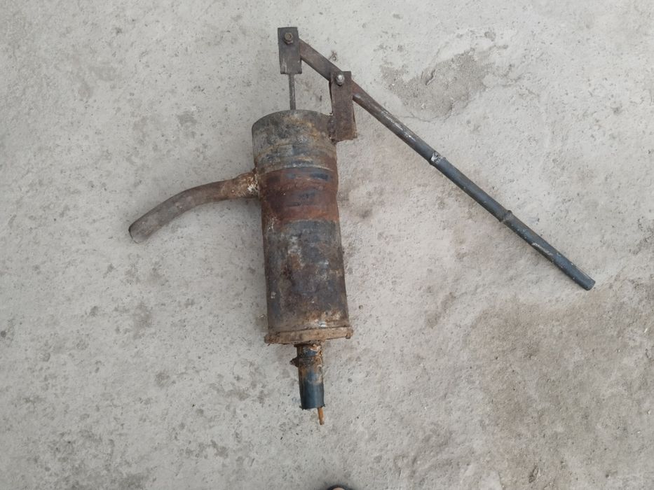 Қўл насоси, подкачка, крант, ер крант, ручной насос