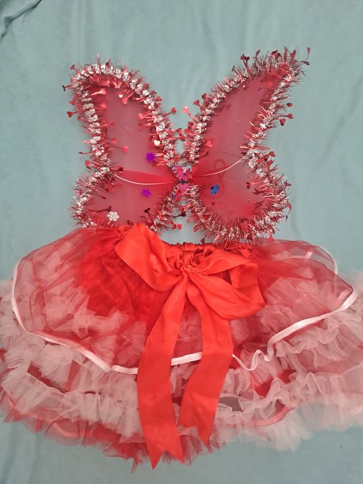 Продам новогодние костюмы