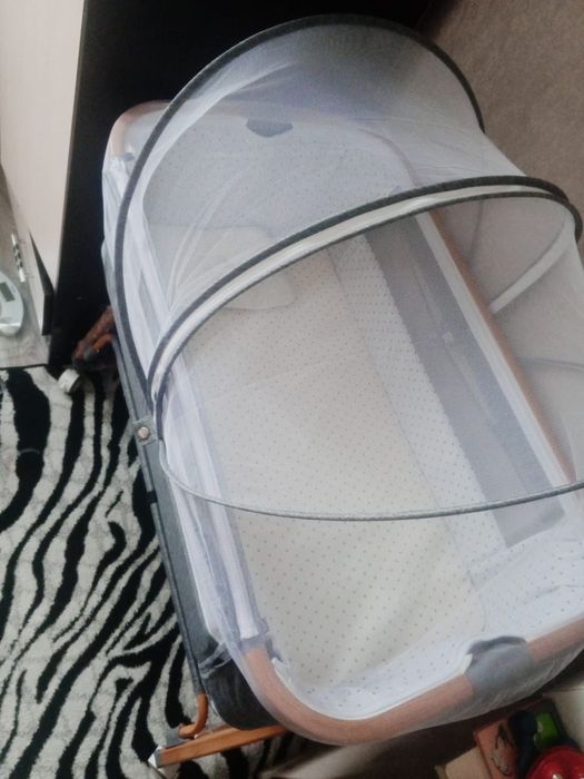 Продам новую кроватку