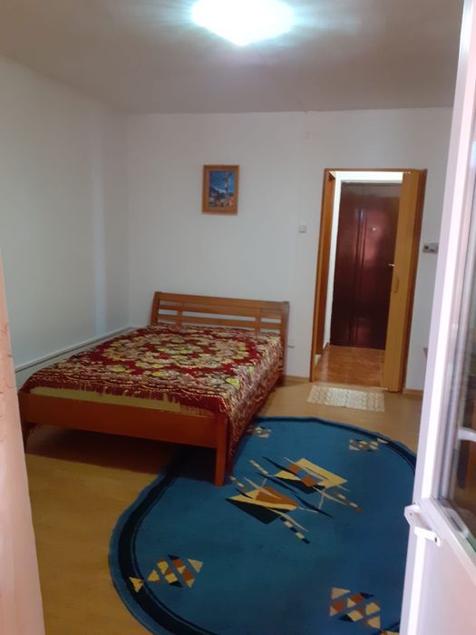Ofer spre închiriere garsonieră situată în zona Găvana – Bere, Pitești
