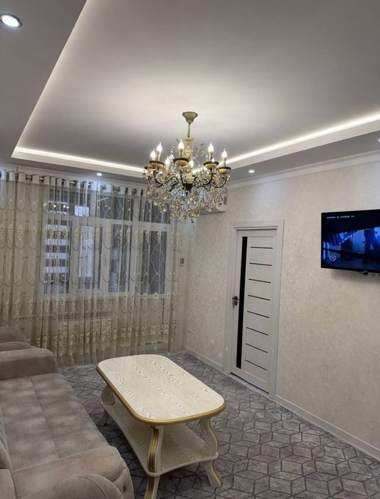 ^4/3/4 Чиланзар 10 квартал Метро Чиланзар, М.Улугбек Евроремонт Продаю