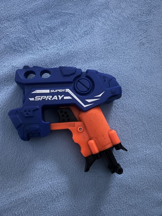 Pistol cu gloante din spuma pentru copii