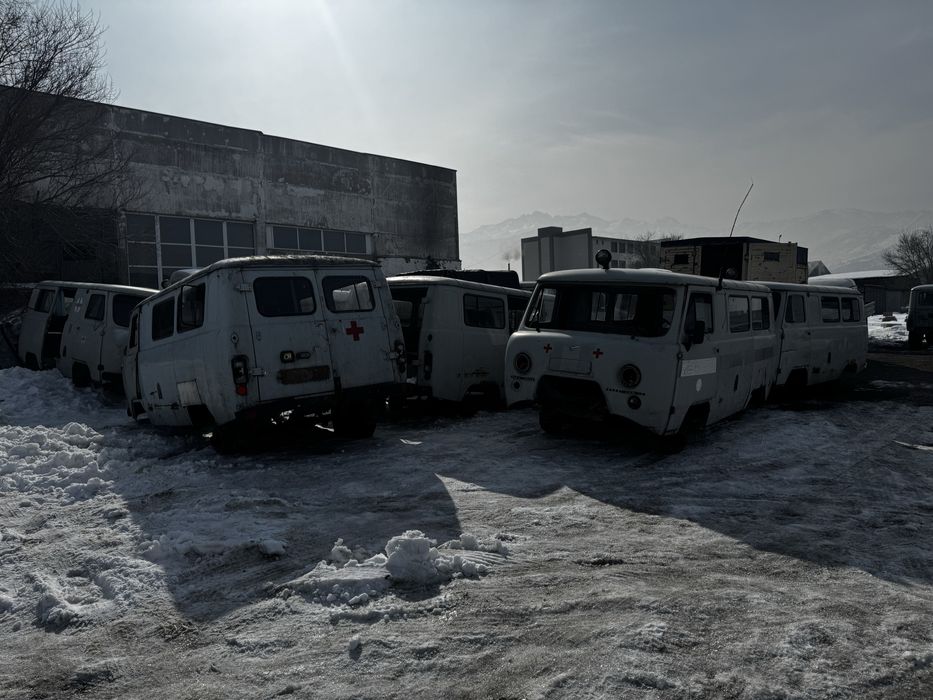 Кузов буханнка уаз разбор есть все