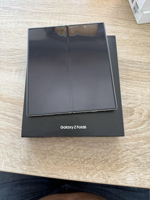 Samsung Galaxy Z Fold6