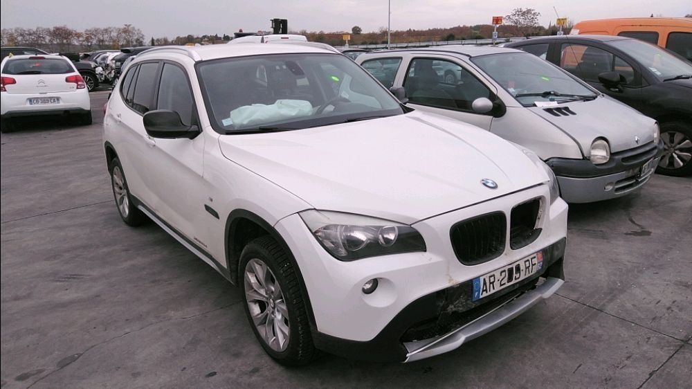 Bmw x1 e84 2.0 x-drive 177 НА ЧАСТИ ( бмв х1 е84 2.0хд 177 коня ръчка