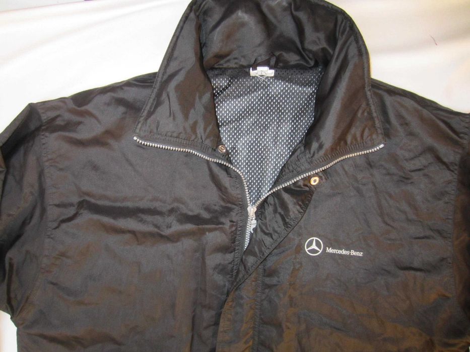 Geaca Mercedes,masura L,ploaie/vant,poliester,gluga,stare f.buna