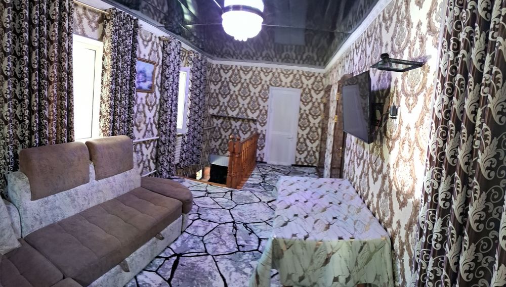 Чимган дача находиться горналыжным курорт Чимган