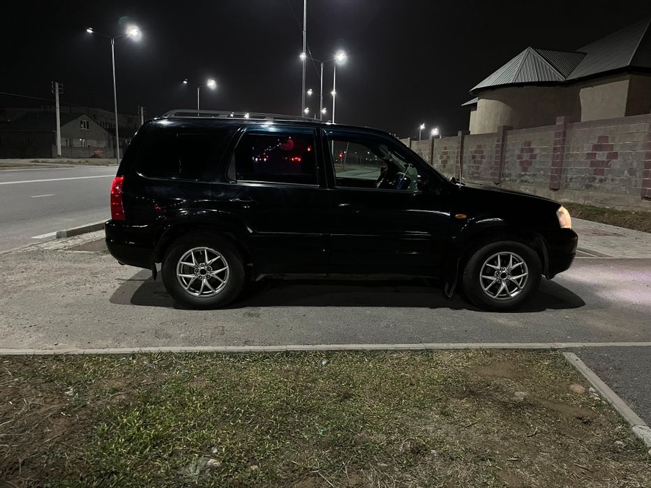 Mazda tribute 2002
