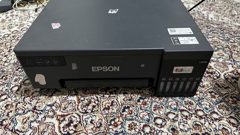 Струйный Epson L8050 в отличном состояний продам