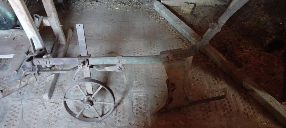 Плуг за кон, магаре