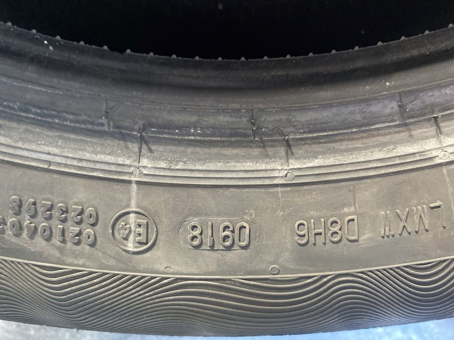 205/60/16 Continental Vara RSC