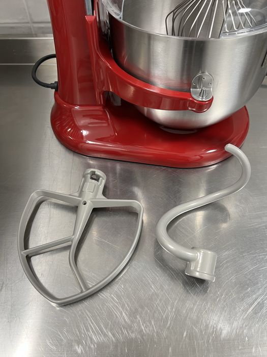 Vand mixer cu bol Kitchenaid Heavy Duty de 6,6 litri(model 5KSM7591 XBER)