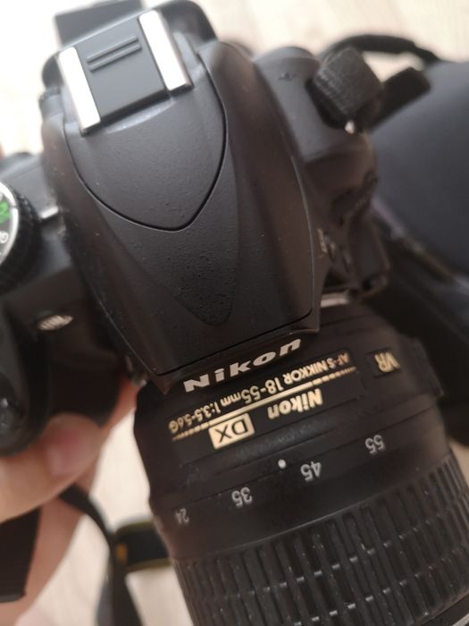 Продам фотоаппарат Nikon D3100