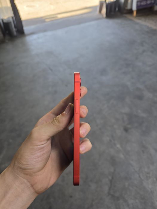 Iphone 12 ideal product red