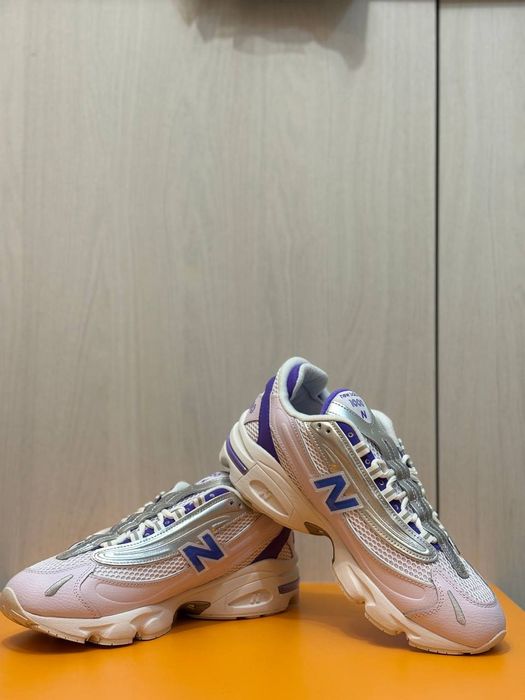 New Balance 1000