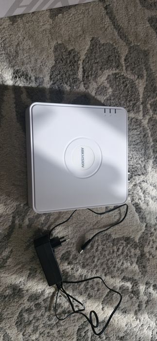 DVR Hikvision 7104HQHI-F1/N + HDD 1TB