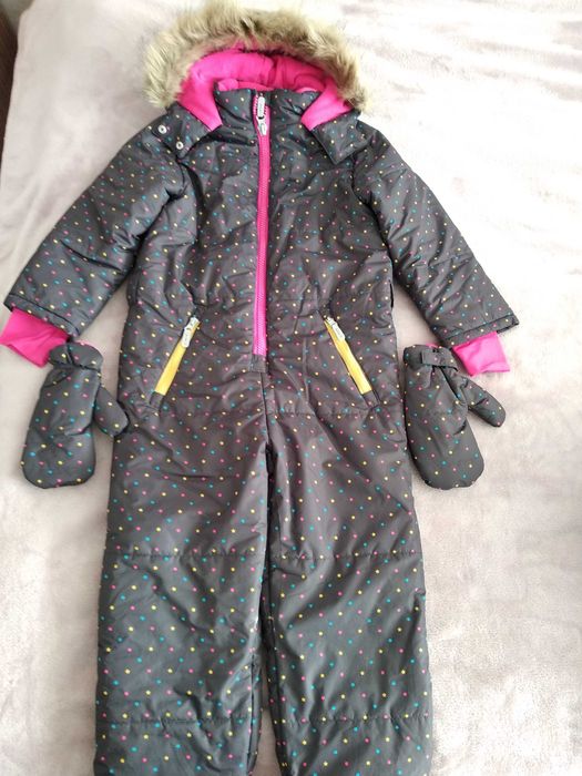 Комбинезон для девочек.