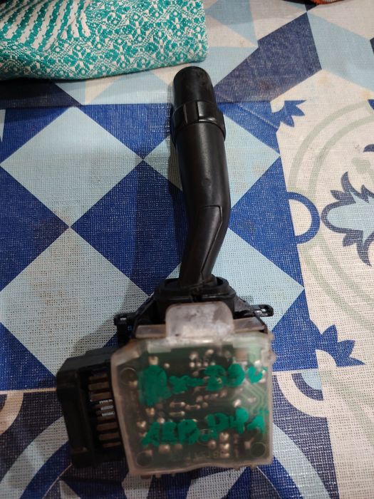 Подрулевой переключатель дворников