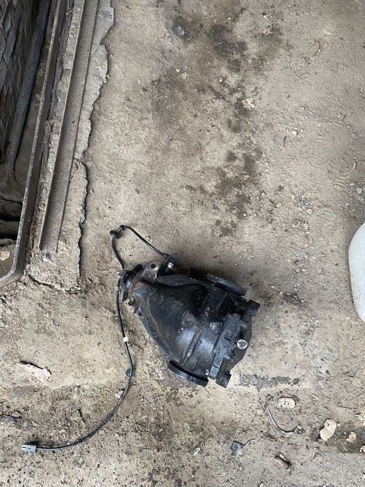 Редуктор мерседес 124 3.27