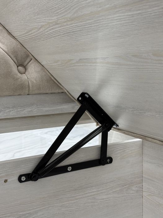 Кроват одинарный