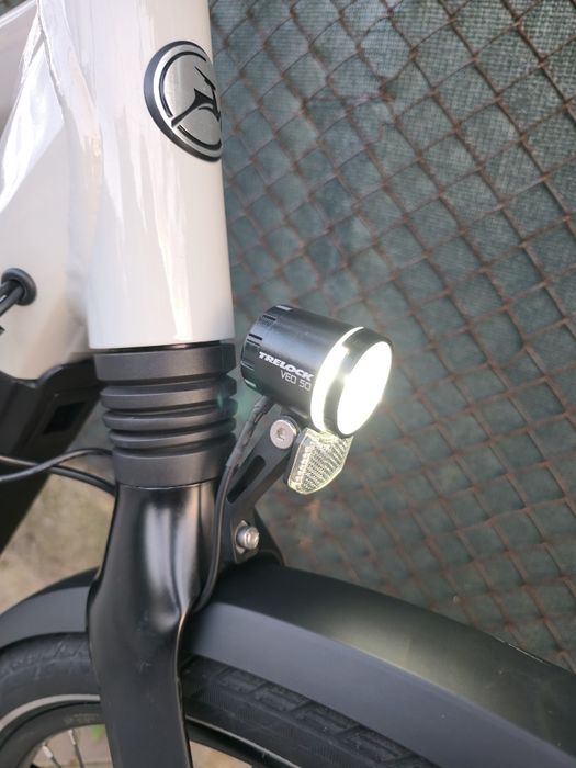 Електрически Gazelle Chamonix C5 Като нов с вътрешни скорости  Shimano