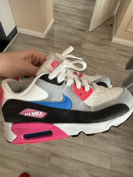 Кроссрвки nike 33 размер оригинал