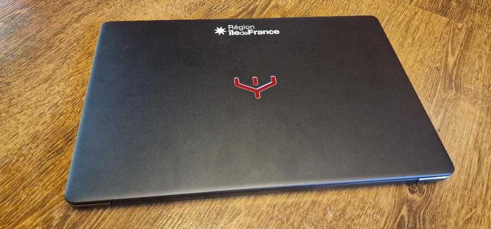 Laptop UNOWHY Y13 parolat pe bios