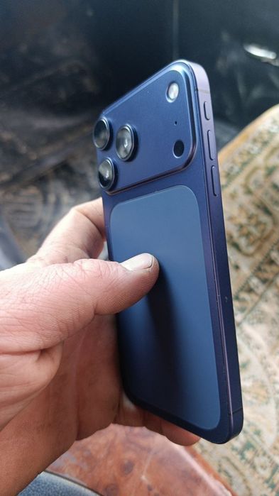 Iphoni 11. 17 pro korps qo‘yilgan