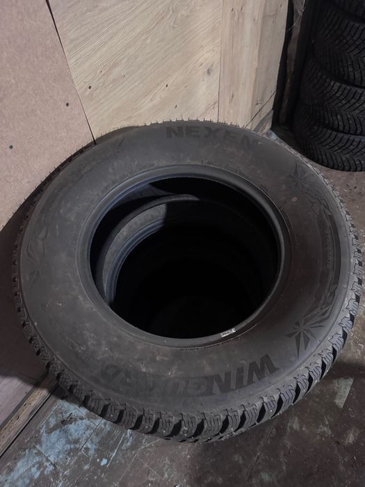 Шиный  275/65/18  Нексе