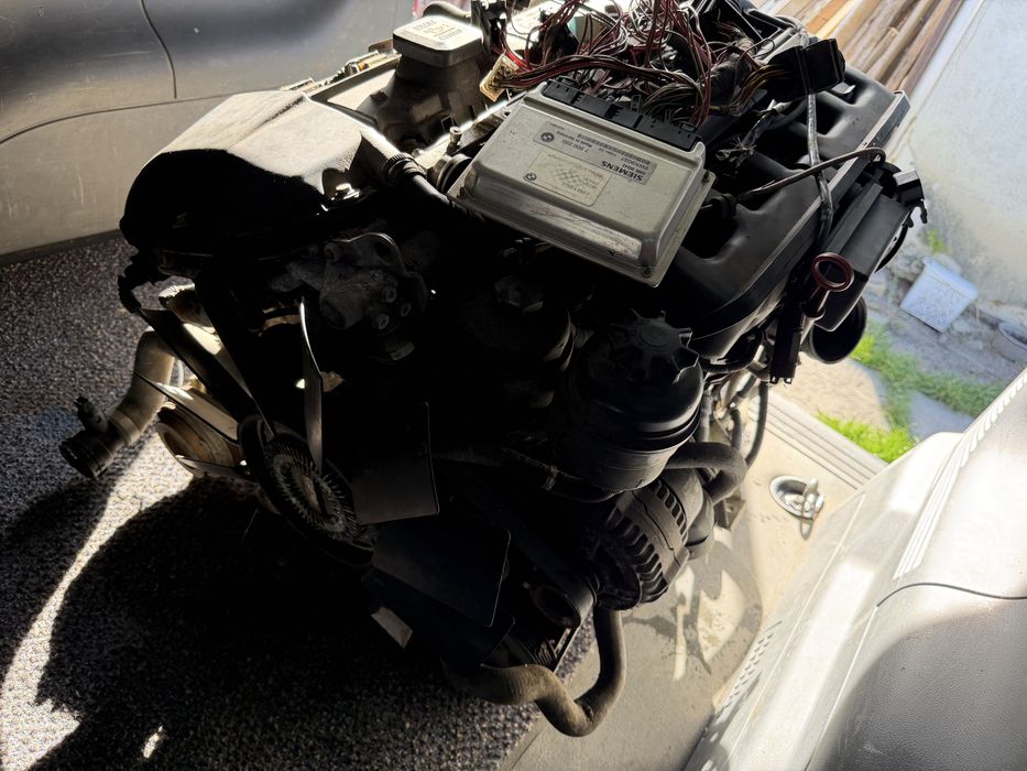Motor 2.5 2.0 bmw e36 e46 e39 e60 M54b25 m52b20 dublu vanos single vanos