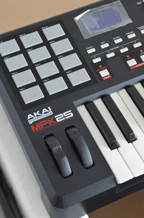 AKAI MPK25 professional usb/midi keyboard [ca nou / mint,near-mint]