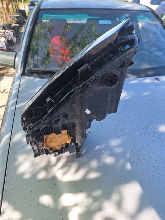 Десен Фар Ксенон За Seat Leon MK4 от 2020-2024 Година Сеат Леон МК4