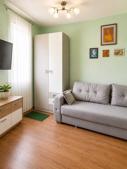 Apartament 3 camere, 69 mp, 2 băi, etaj 2/4 – zona centrală Boldești-Scăieni