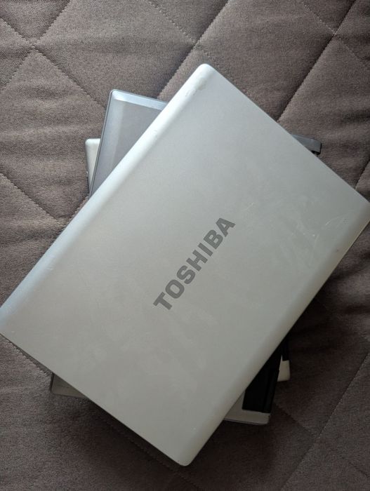 3 офисных ноутбука