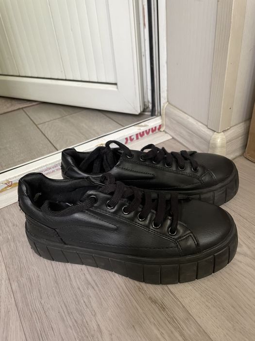 Обувь для девочек девушек