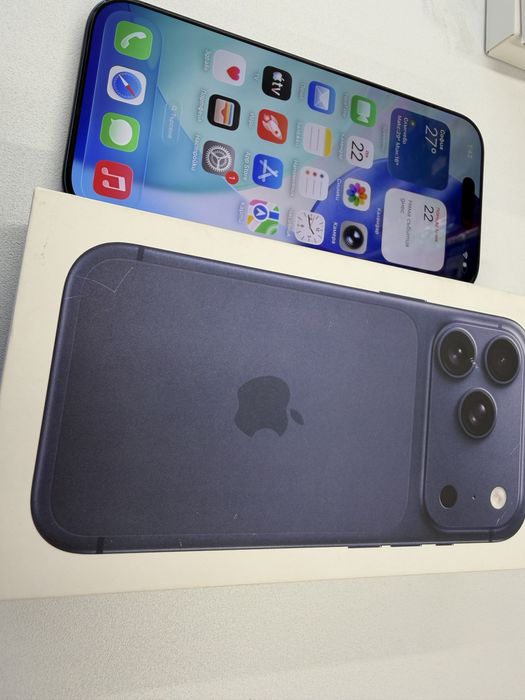 iPhone 17 Pro 256 deep blue , 100% батерия