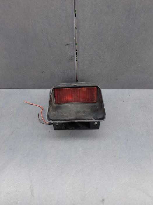 Lampa stop aditionala - Dacia 1310 2000 1.4 MT (63 hp)
