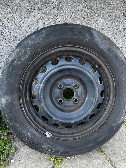 Зимни гуми с джанти за Тойота Ярис