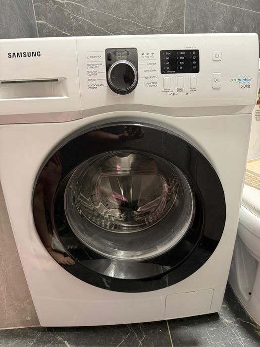 Продам стиральную машину