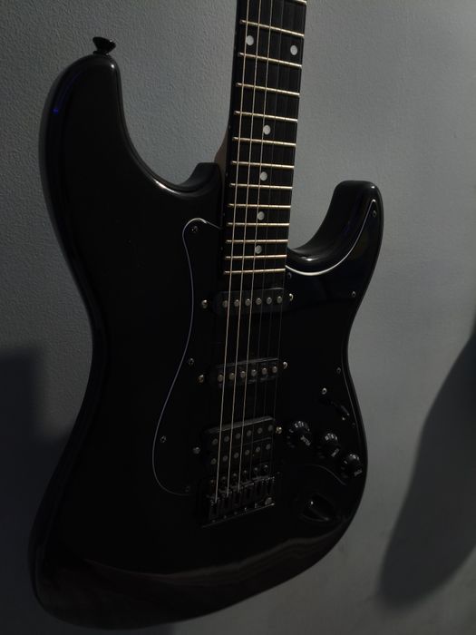 Электро гитара RockDale