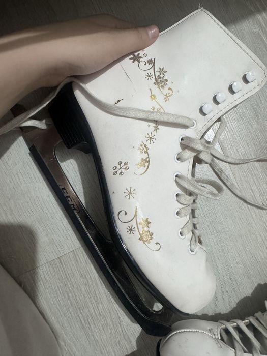 коньки ССМ 38разьмера