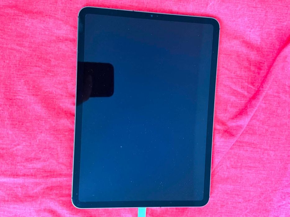 Vând sau schimb iPad pro 2018