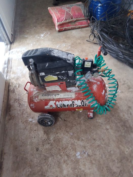 Продам компресор