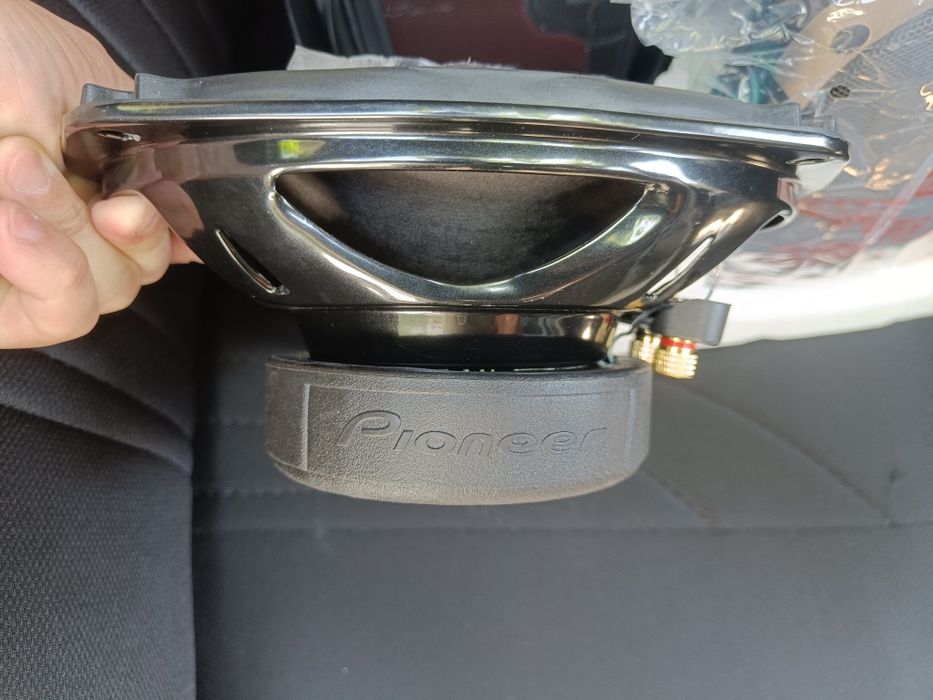Pioneer V3 champion 550 W