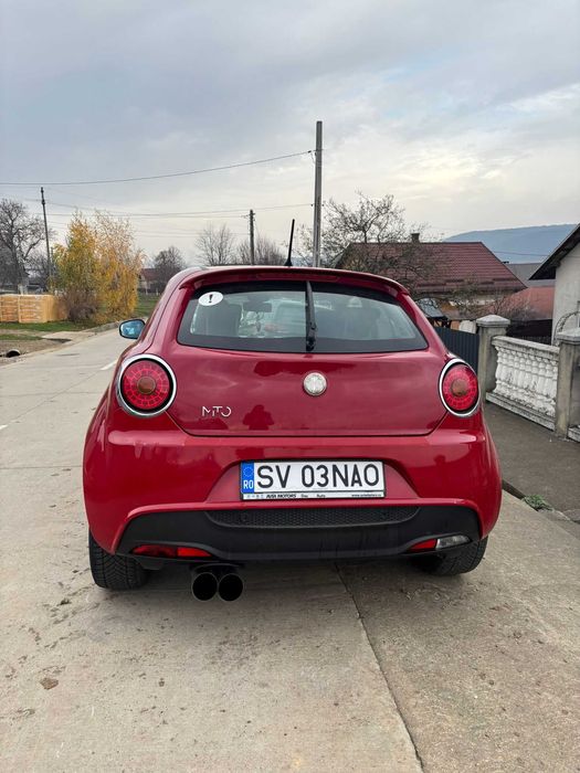Vând Alfa Romeo Mito