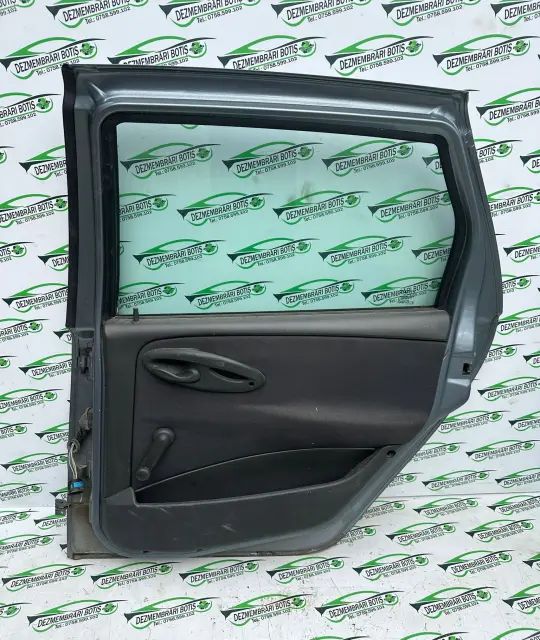 Macara geam spate dreapta manuala Fiat Punto 2005 1.2 MT (80 hp)