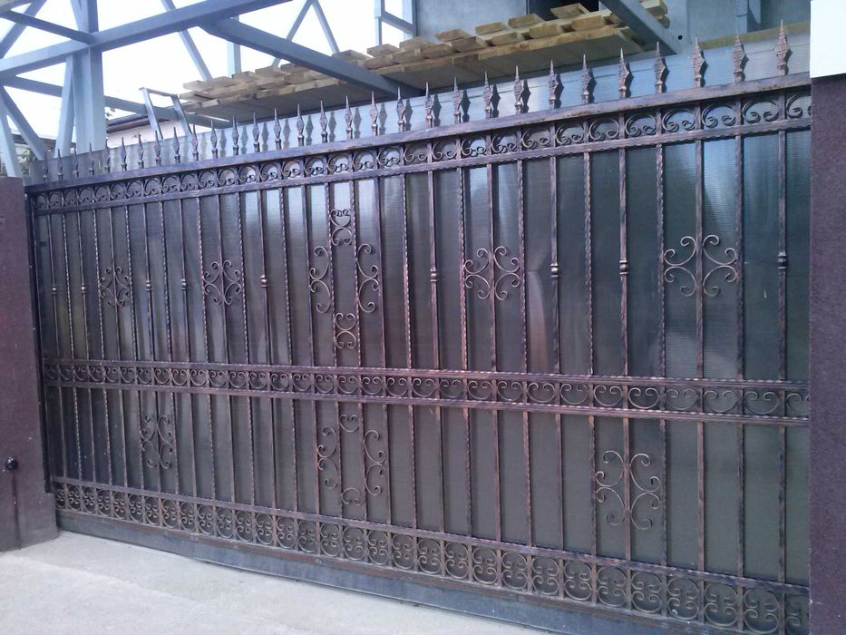 Panouri gard porti fier forjat teava jaluzea traforate CNC WPC