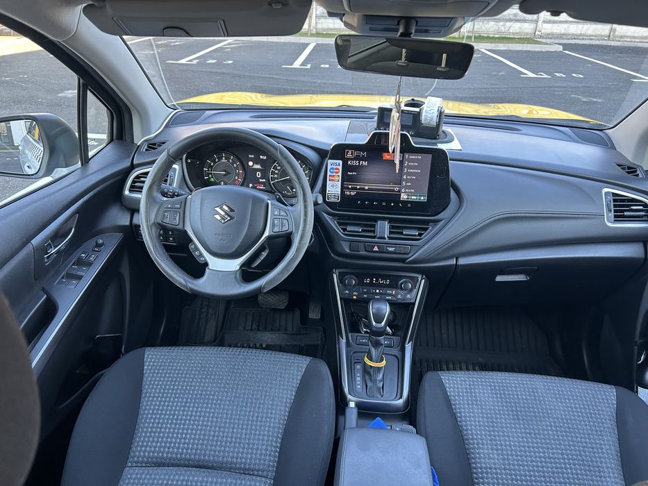Suzuki S-cross 2025/06 Hybrid/automat