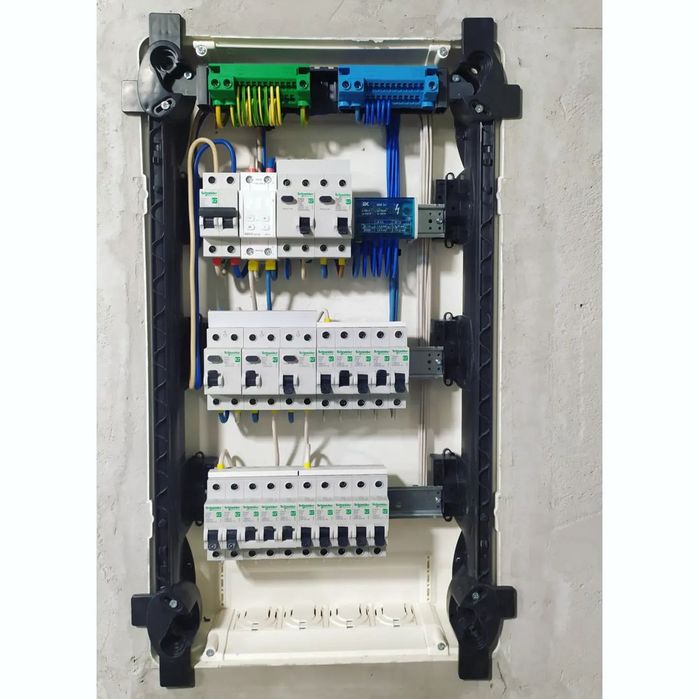 Услуги электрика недорого